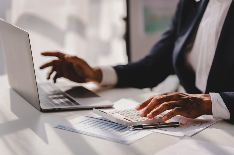 Dear Banks and Insurance Companies: Deliver a Much Better Customer Experience or I’m Out