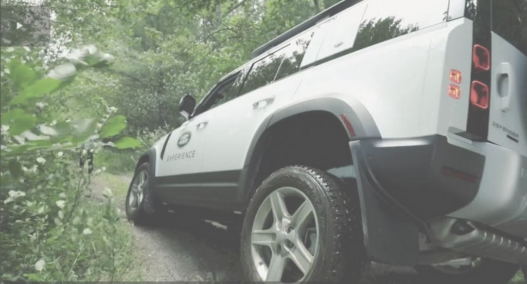 Luxury Travel land-rover-experience-1024x553